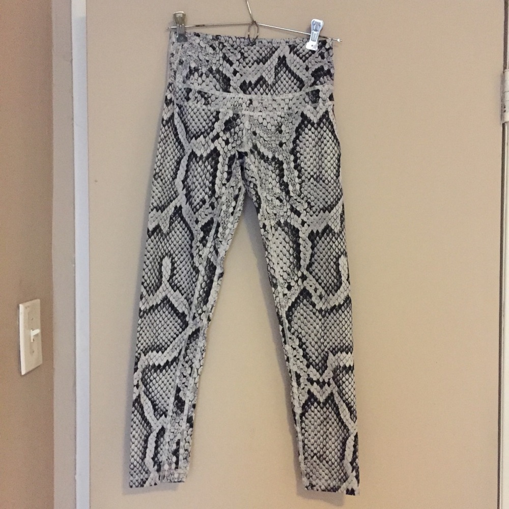 Bandier snakeskin leggings!